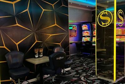 Spațiu comercial, de 133 mp, în Central - 9