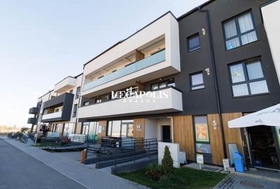 Apartament cu 3 camere în Tractorul