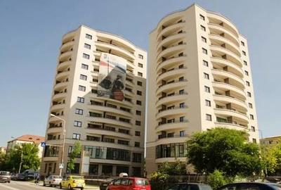 Apartament cu 3 camere decomandat în Podul de Fier - 3