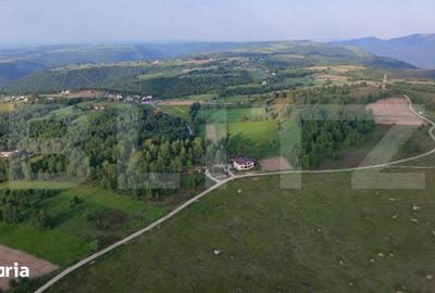Casă cu 10 camere cu Teren 3462 Mp în Mărișel - 9