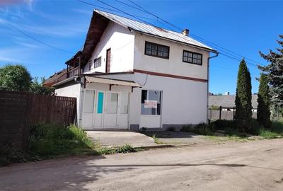 Spațiu comercial, de 75 mp, în Central