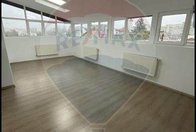 Casă individuală cu 6 camere cu Teren 100 Mp în Banu Manta - 19