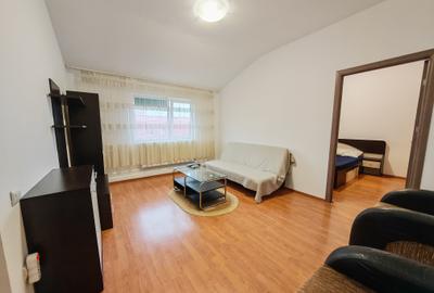 Apartament cu 2 camere semidecomandat în Km 5 - 3