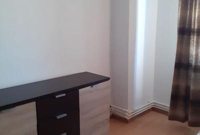 Apartament cu 2 camere decomandat în Central - 1
