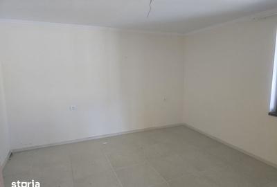 Casă cu 4 camere cu Teren 156 Mp în Calea Aradului - 3