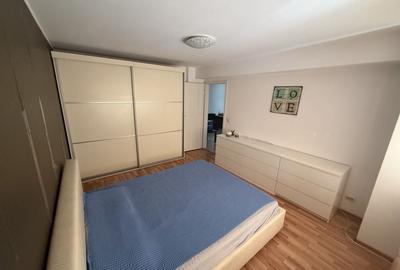 Apartament cu 3 camere decomandat în Central - 1
