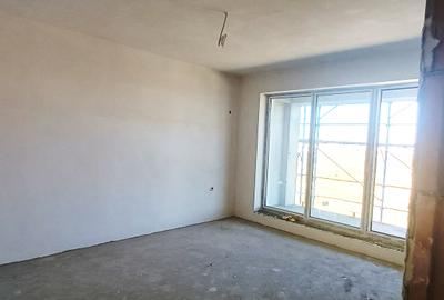 Apartament cu 3 camere decomandat în 1 Decembrie 1918 - 31