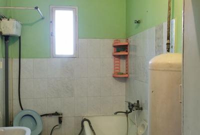 Casă cu 4 camere cu Teren 1978 Mp în Acățari - 5