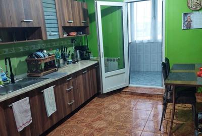 Apartament cu 2 camere decomandat în Central - 4