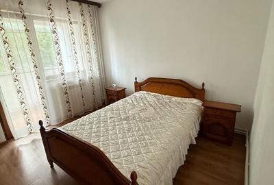 Apartament cu 2 camere decomandat în George Enescu