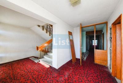 Hotel/Pensiune, de 2,538.4799804688 mp, în Central - 11