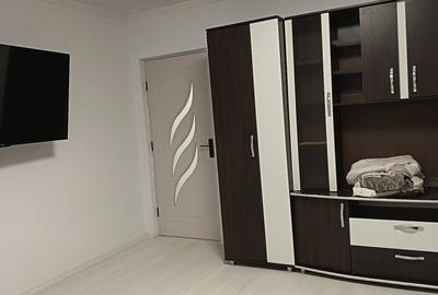 Apartament cu 2 camere în Micro 11