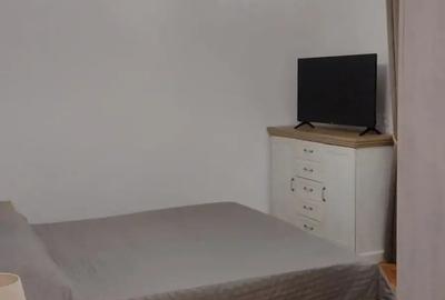 Apartament cu 3 camere decomandat în Central - 3