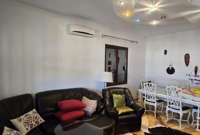 Casă cu 5 camere cu Teren 750 Mp în Mihai Eminescu