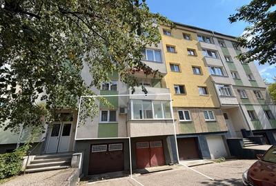 Apartament cu 3 camere decomandat, mobilat în Central - 2