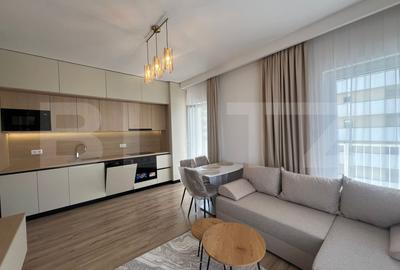 Apartament cu 3 camere semidecomandat, mobilat în Florești
