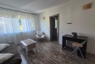 Apartament cu 2 camere nedecomandat în Circumvalațiunii - 9
