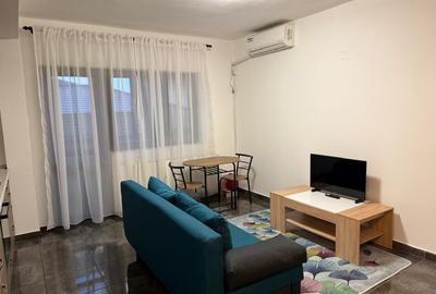 Apartament cu 2 camere semidecomandat în Central