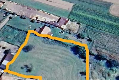 Teren de 2770 mp, în Gura Râului