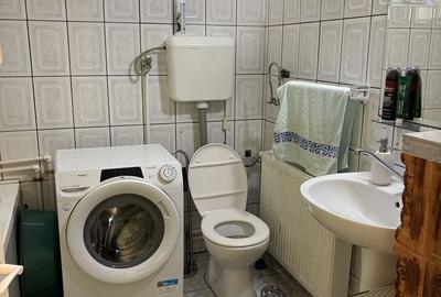 Casă cu 4 camere în Radovanu