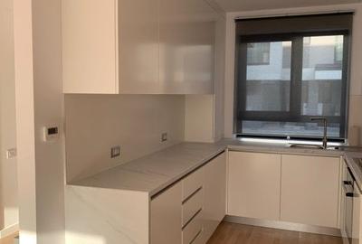 Casă cu 5 camere cu Teren 98 Mp în Central - 3