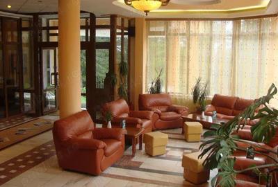 Spațiu comercial, de 1,000 mp, în Predeal - 5