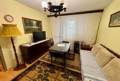 Apartament cu 3 camere semidecomandat în Drumul Taberei