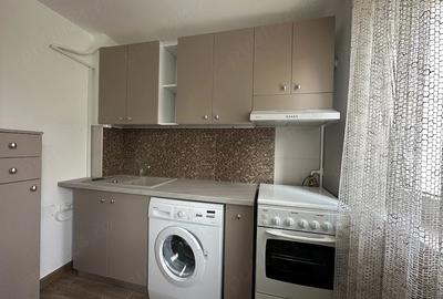 Apartament cu 2 camere decomandat în Vest