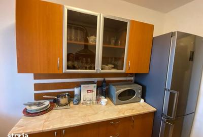 Apartament cu 2 camere decomandat în Micro 6 - 15