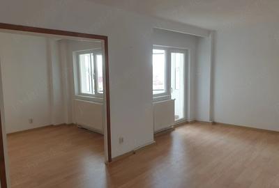 Apartament cu 4 camere decomandat în Ultracentral - 1