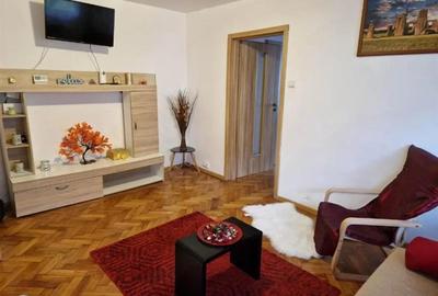 Apartament cu 2 camere semidecomandat, mobilat în Centrul Civic - 1