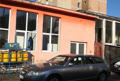 Spațiu comercial, de 100 mp, în Central - 2
