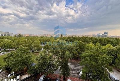 Apartament cu 3 camere decomandat în Centrul Civic