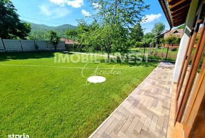 Casă cu 2 camere cu Teren 1335 Mp în Meteș - 1