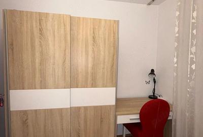 Apartament cu 2 camere semidecomandat în Complex Studențesc
