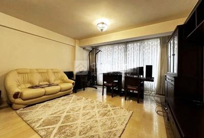 Apartament cu 2 camere decomandat, mobilat în Central