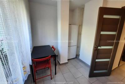 Garsonieră decomandată, mobilată în Colentina