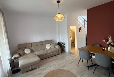 Casă cu 3 camere cu Teren 50 Mp în Central