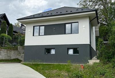 Casă cu Teren 1300 Mp în Teișani - 8