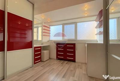 Apartament cu 2 camere decomandat în Răcădău