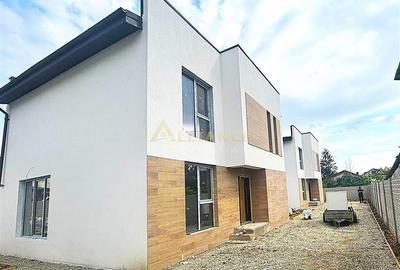 Casă individuală cu 5 camere cu Canalizare în Central - 3