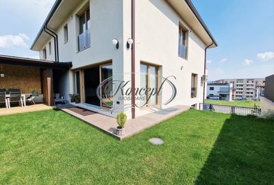 Duplex cu 4 camere cu Garaj în Iris - 1
