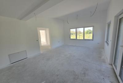 Casă cu 3 camere în Tăuții-Măgherăuș - 1