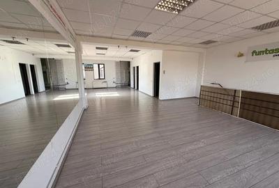 Spațiu comercial, în Găvana
