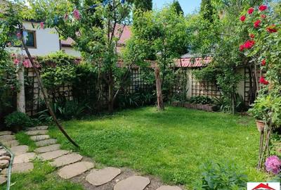 Casă cu Teren 350 Mp în Titulescu - 1