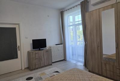 Apartament cu 2 camere decomandat în Drumul Taberei - 21