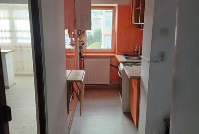 Garsonieră decomandată în Central