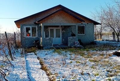 Casă cu 3 camere în Tudor Vladimirescu - 8