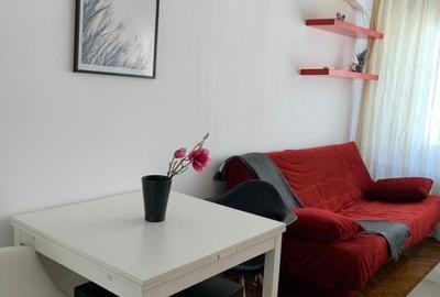 Apartament cu 2 camere semidecomandat, mobilat în Sala Palatului