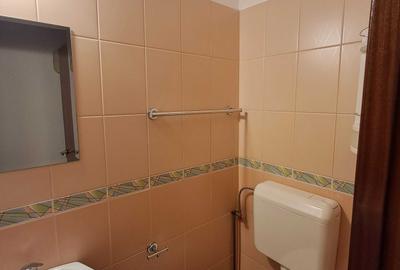 Apartament cu 3 camere decomandat în Eroii Revoluției - 1